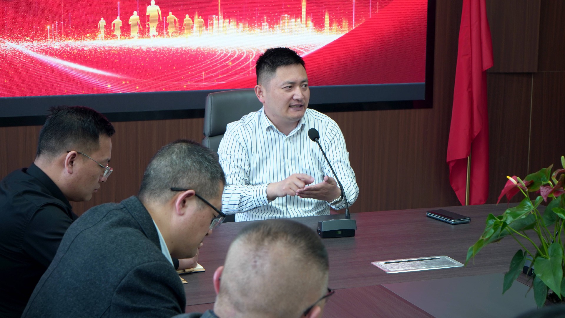 1680346909485661.jpg 1.jpg