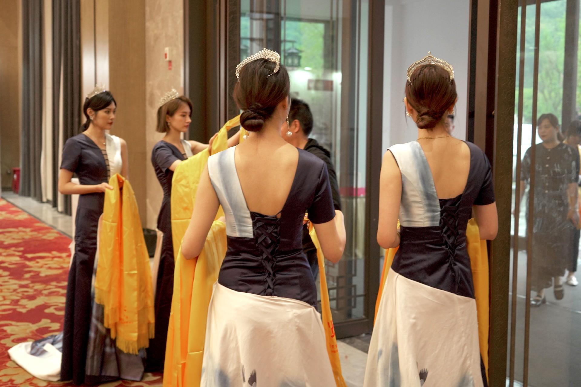 1684130725828355.jpg 进场.jpg